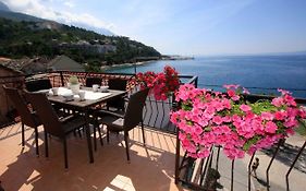 Apartment Ana Bratus